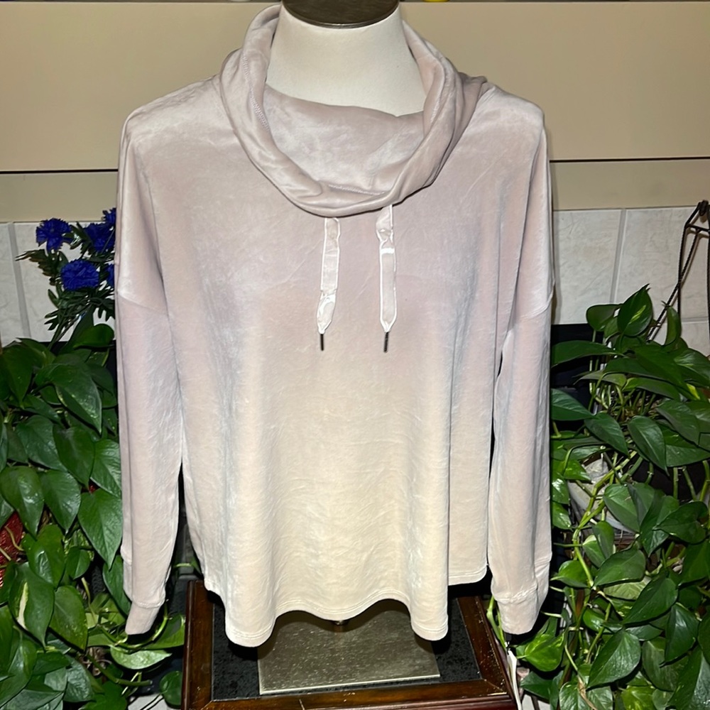 Calvin Klein sweater top (242)